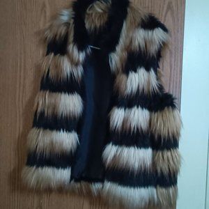 GIANNI BINI SHEENA VEST FAUX FUR BROWN OPEN FRONT VEST GENEROUS FIT S NWOT